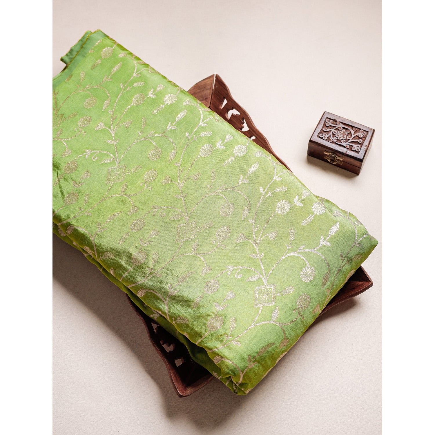 BANARASI SEMI BROCADE FABRIC