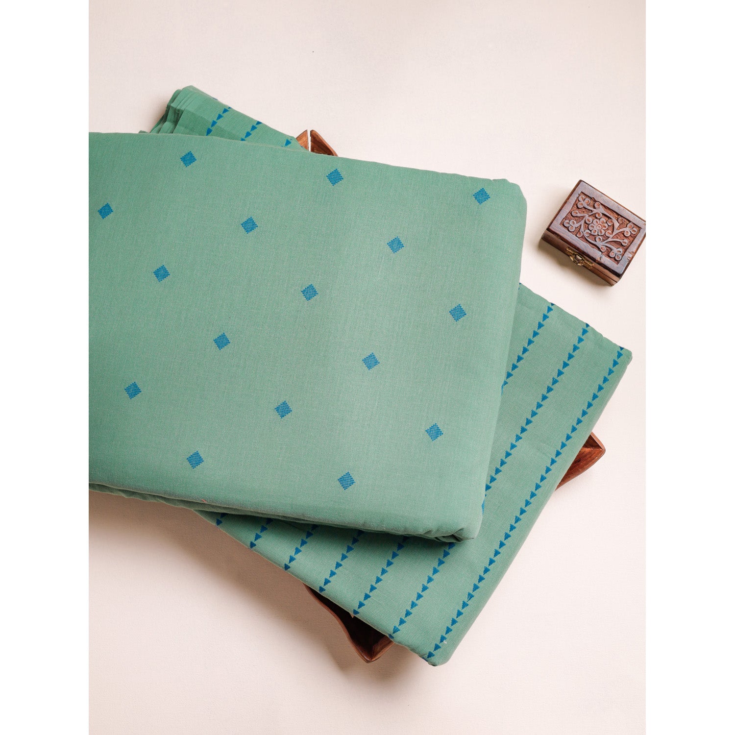 COTTON HANDLOOM FABRICS