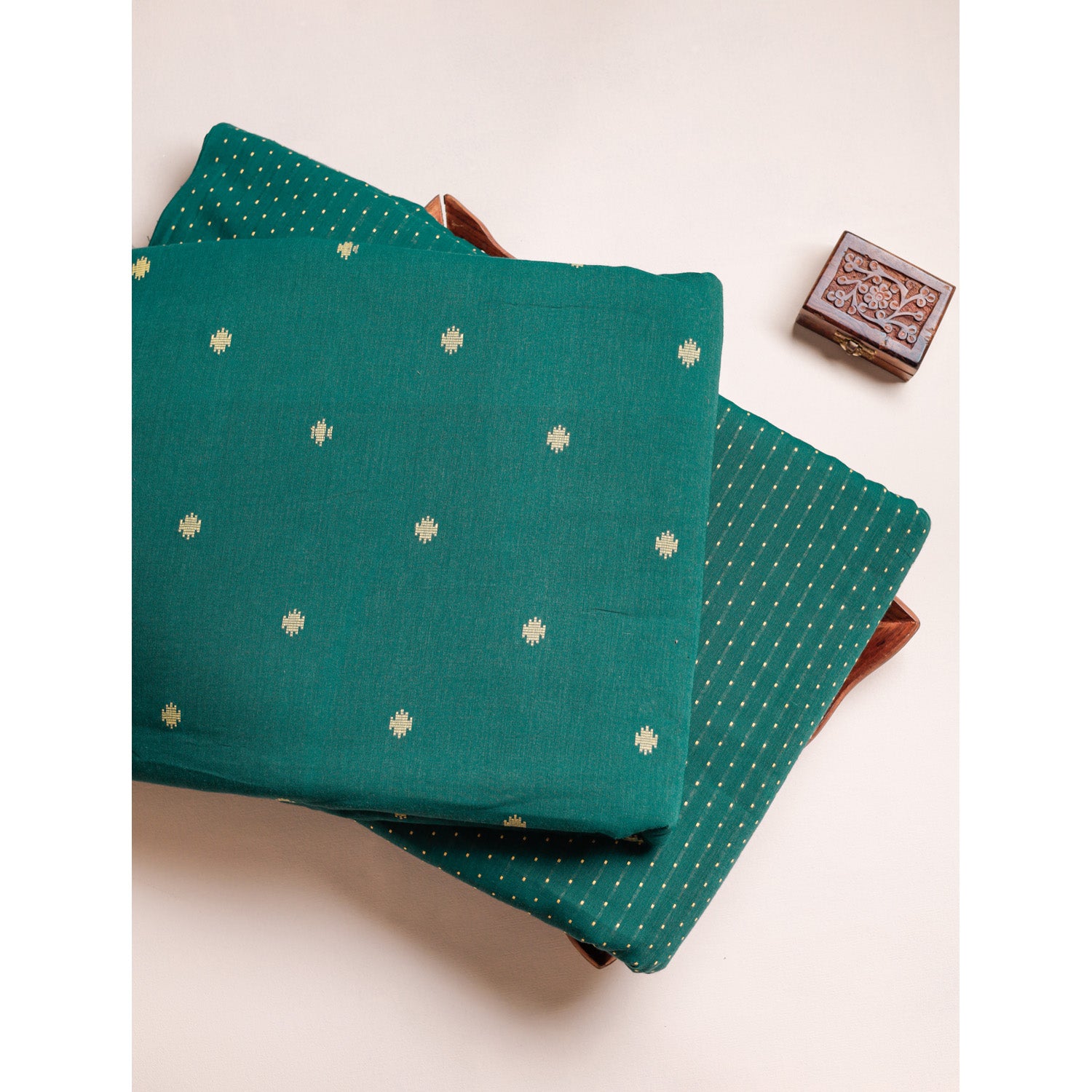COTTON HANDLOOM FABRICS
