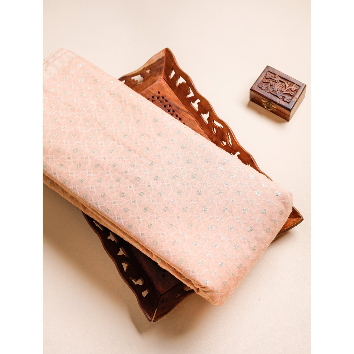 COTTON JACQUARD WOVEN FABRIC