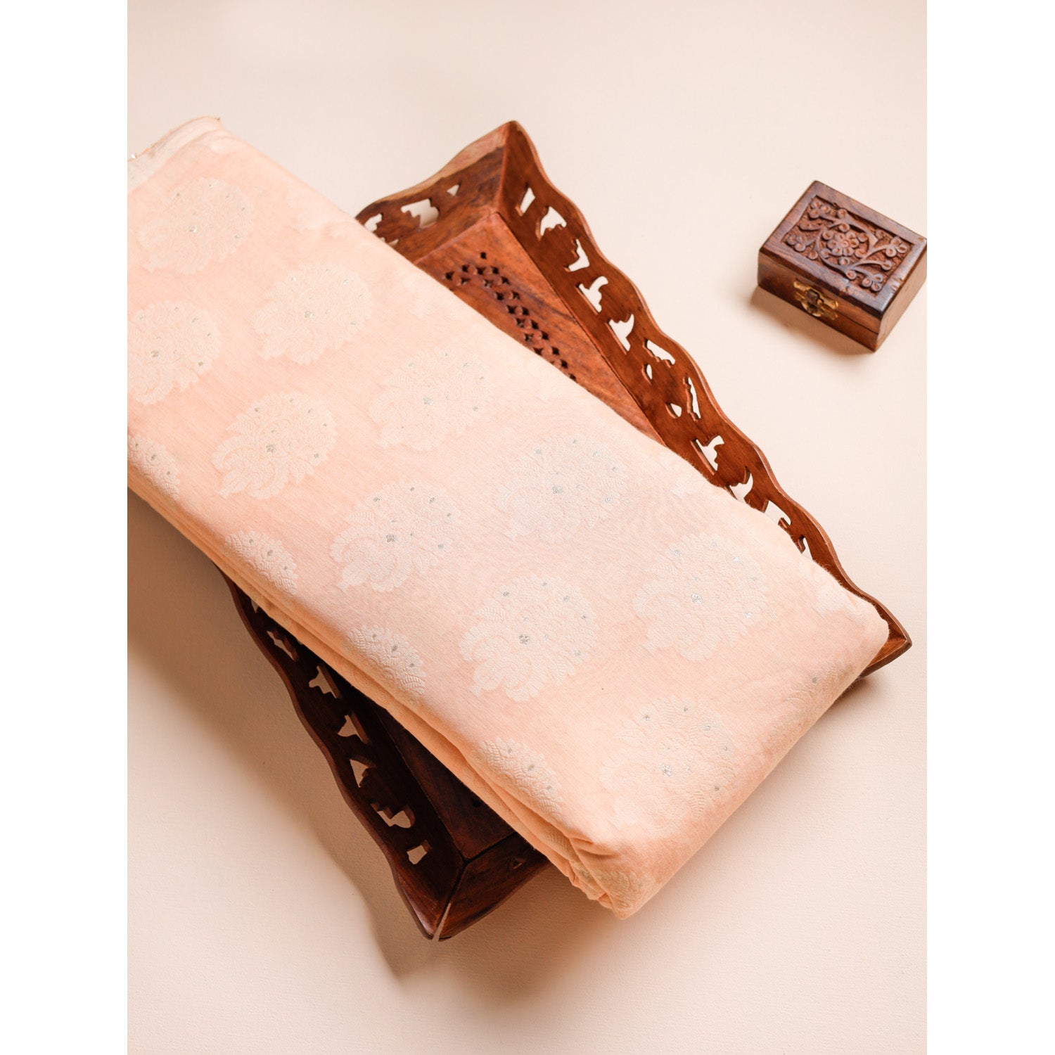 COTTON JACQUARD WOVEN FABRIC