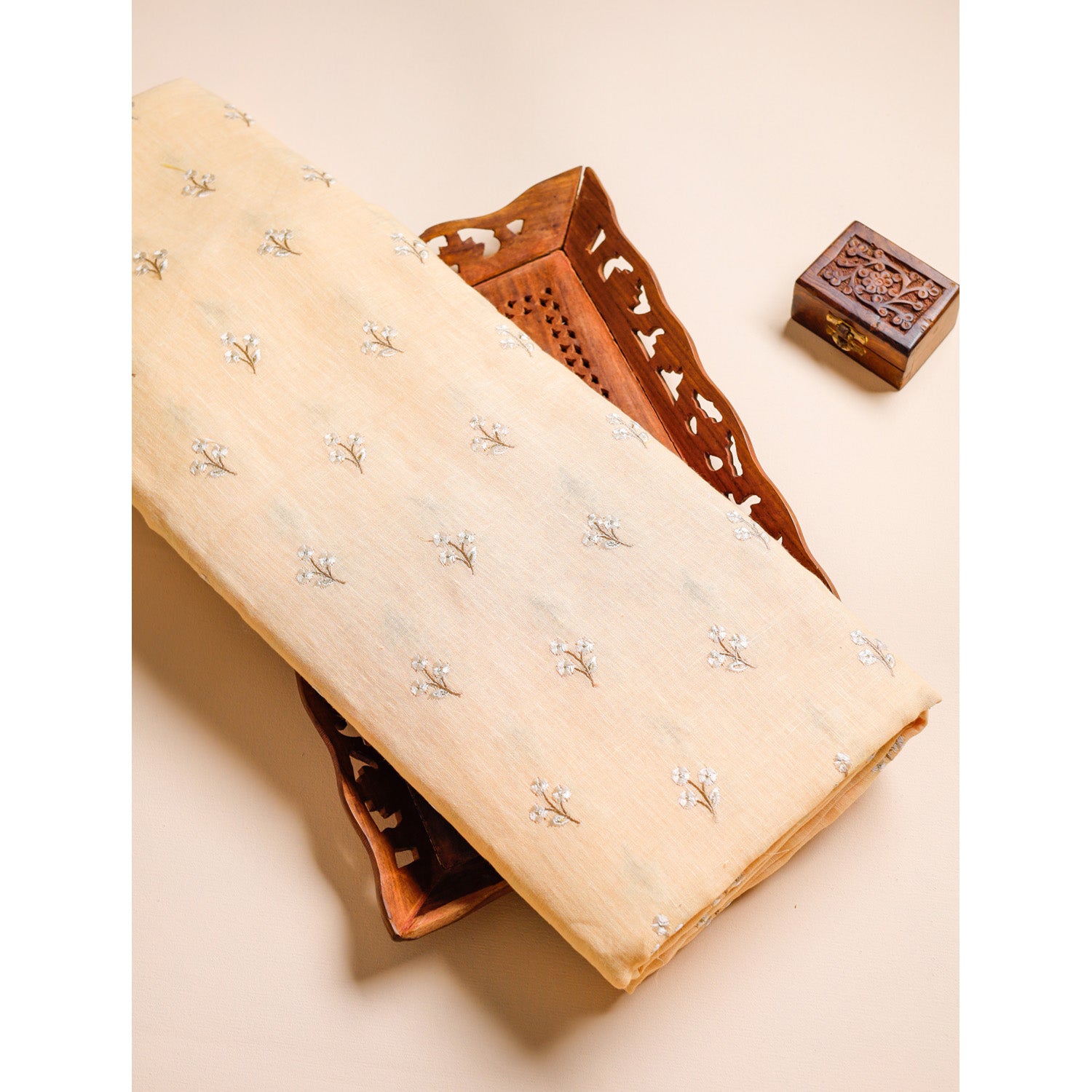 LINEN EMBROIDERED FABRIC