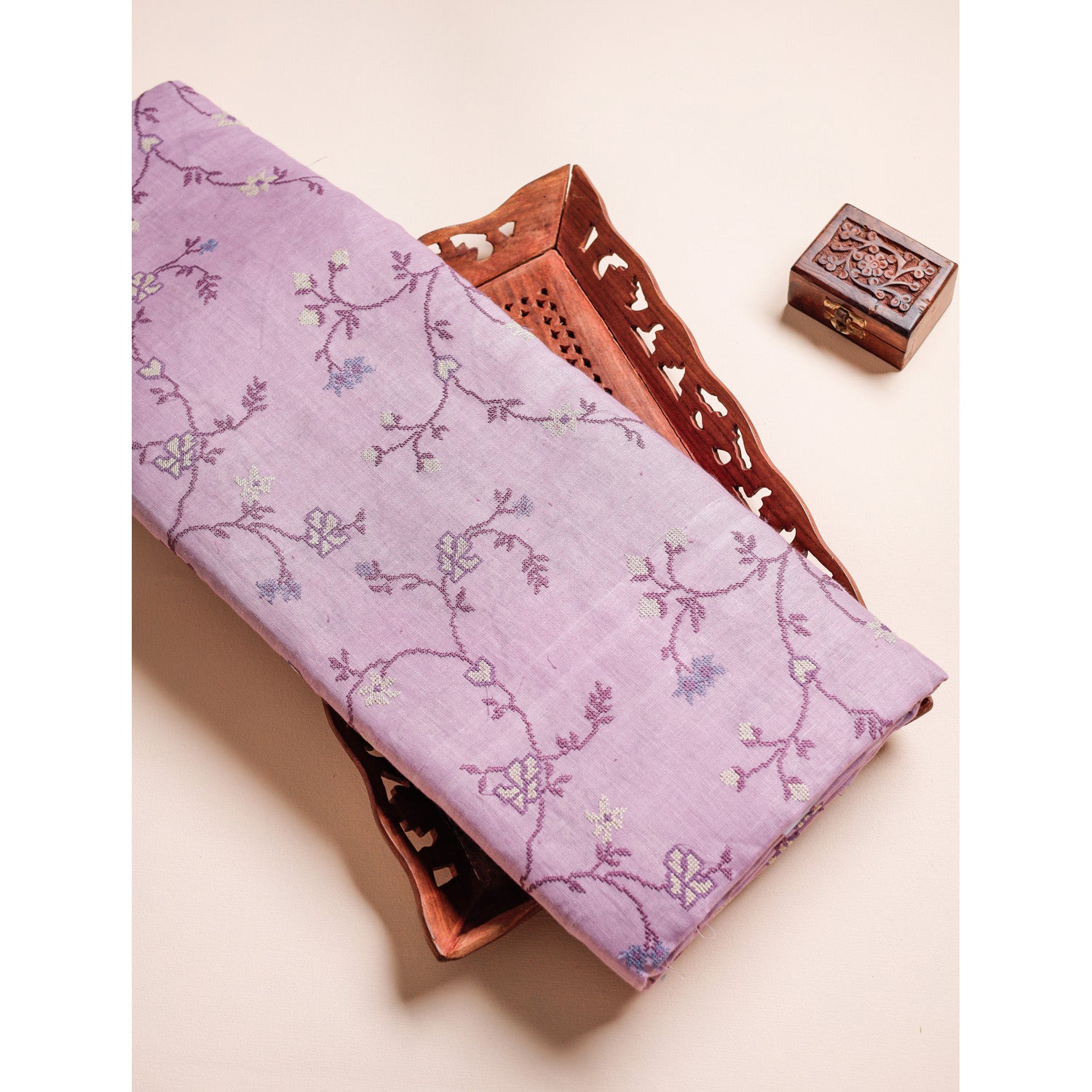 LINEN EMBROIDERED FABRIC