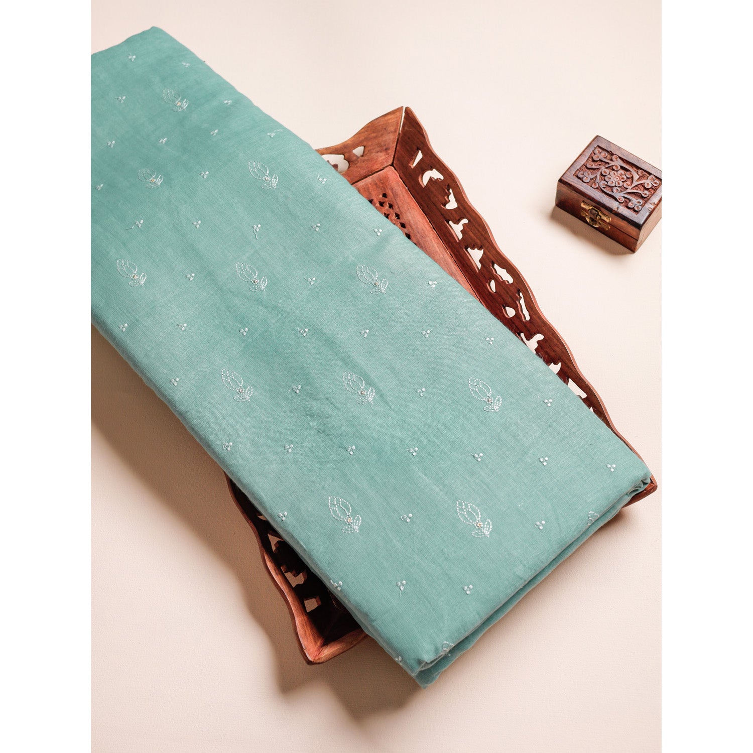 LINEN EMBROIDERED FABRIC