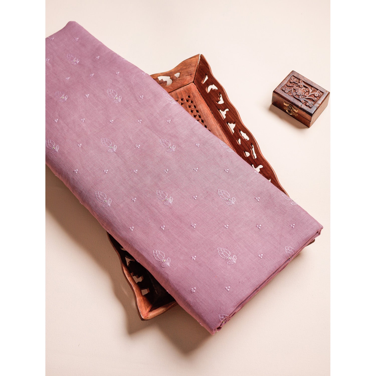 LINEN EMBROIDERED FABRIC