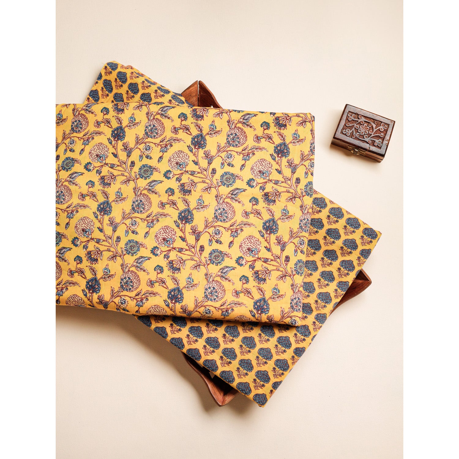 MUL COTTON PRINTED FABRICS