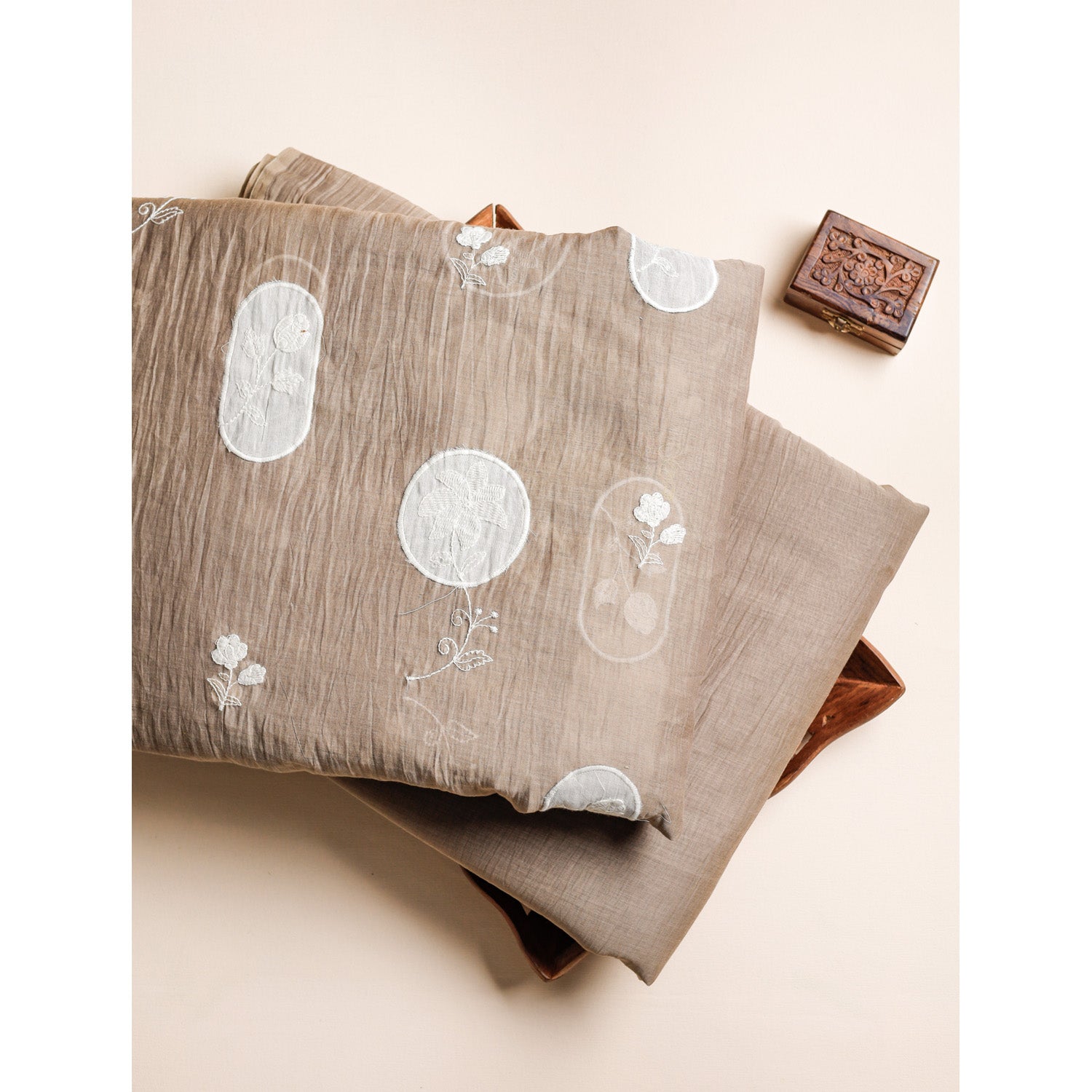 MUL CHANDERI APPLIQUE WORK & PLAIN FABRICS