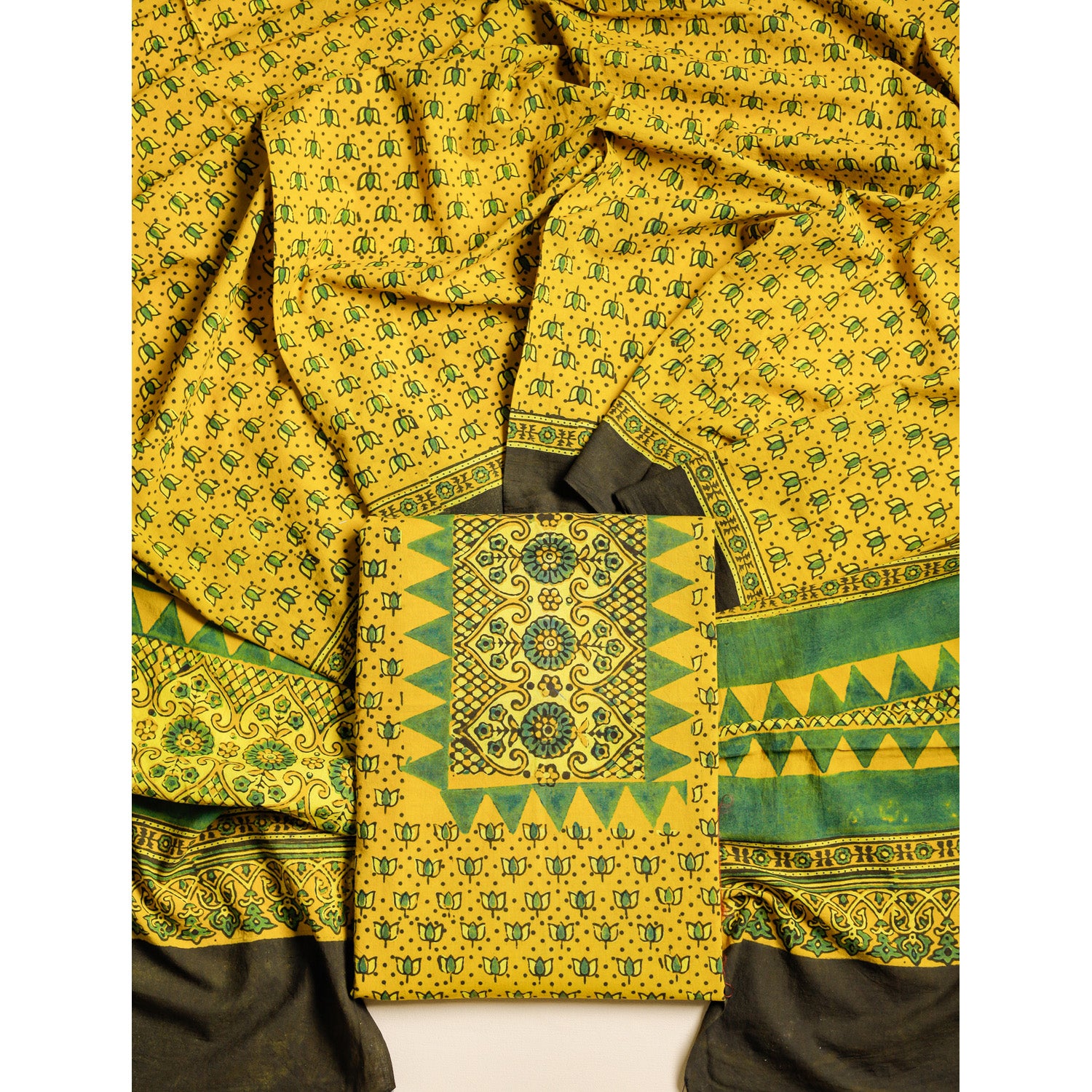 PURE COTTON AJRAKH 2 PIECE SET