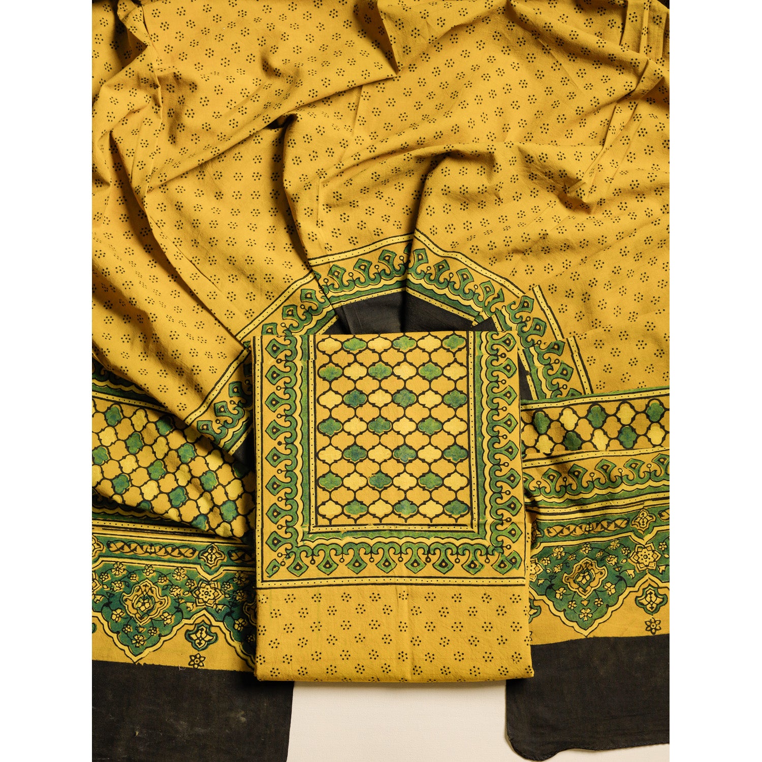 PURE COTTON AJRAKH 2 PIECE SET