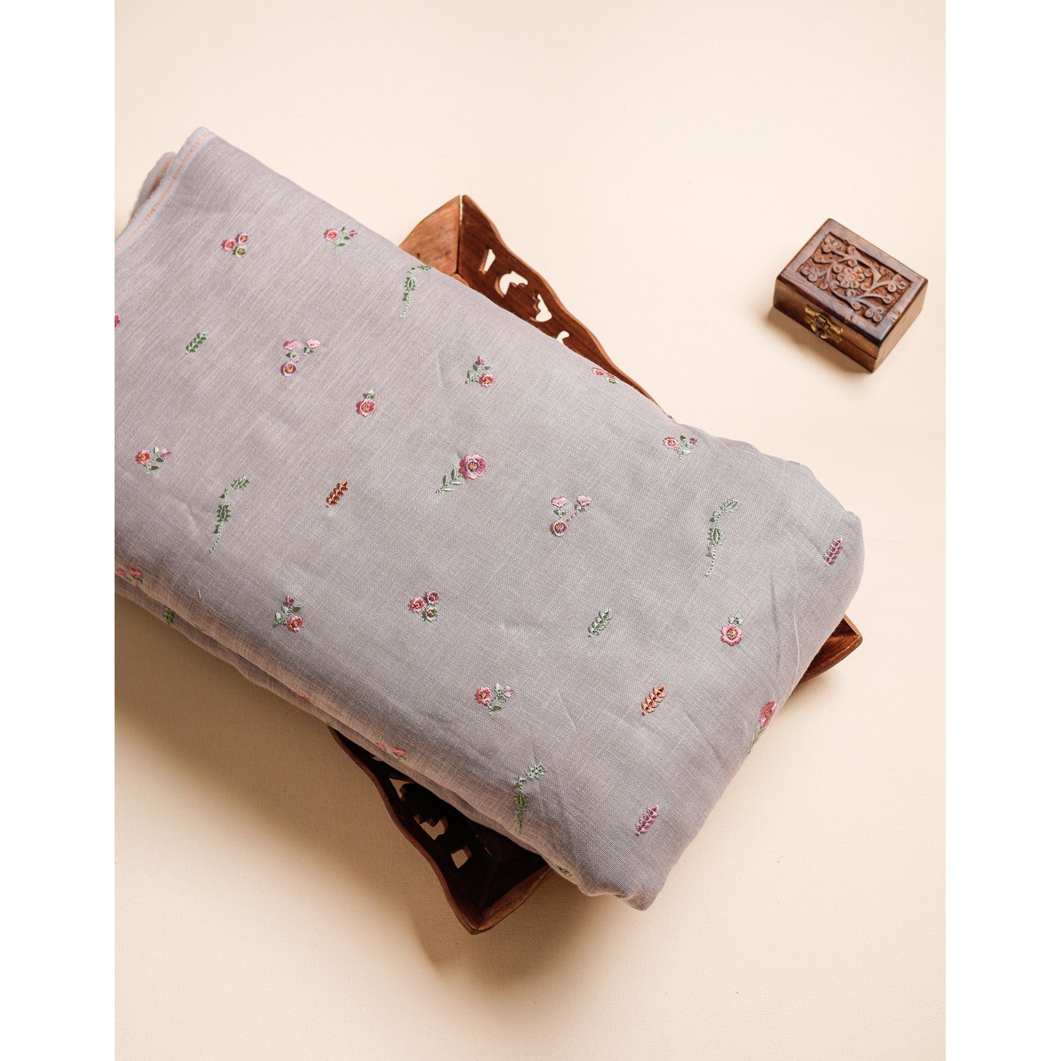 LINEN EMBROIDERED FABRIC