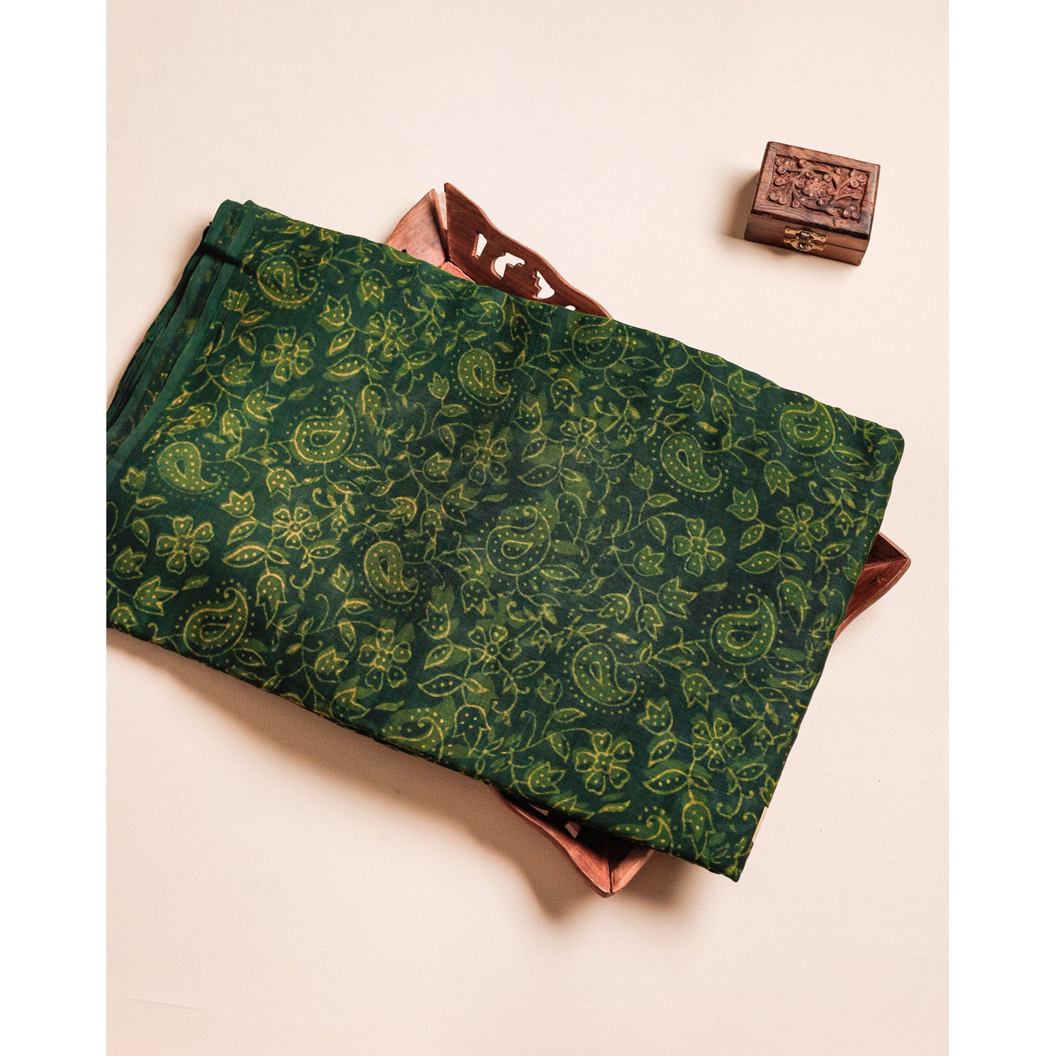 PURE MUL CHANDERI HANDBLOCK PRINTED FABRIC