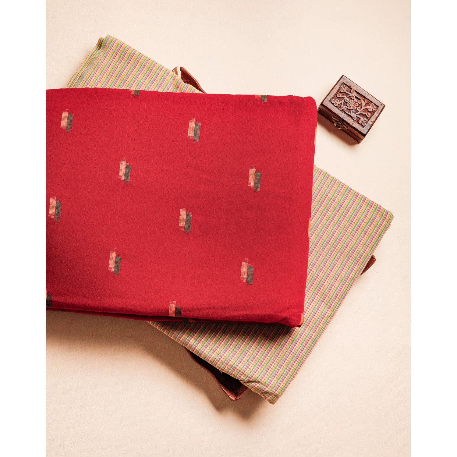 COTTON HANDLOOM FABRICS
