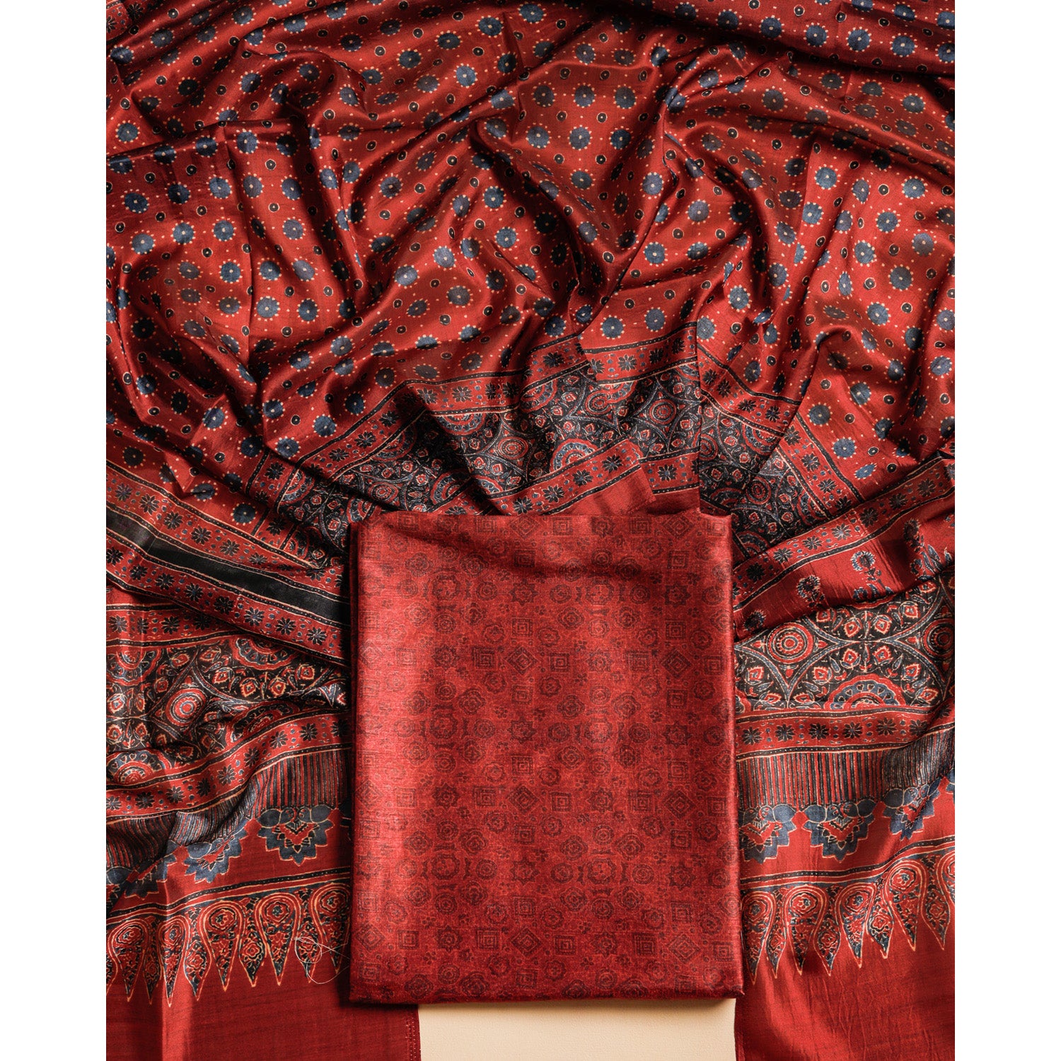 RAW SILK PRINTED SUIT SET