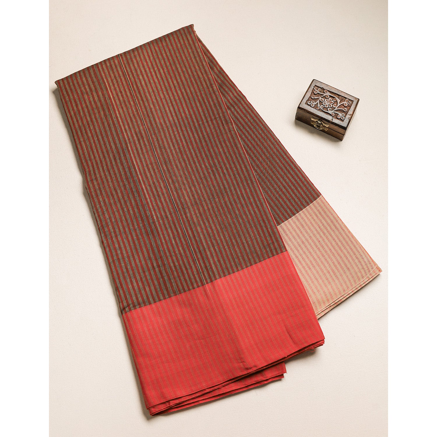 Handloom Cotton Narayanpet Zari Border Fabric