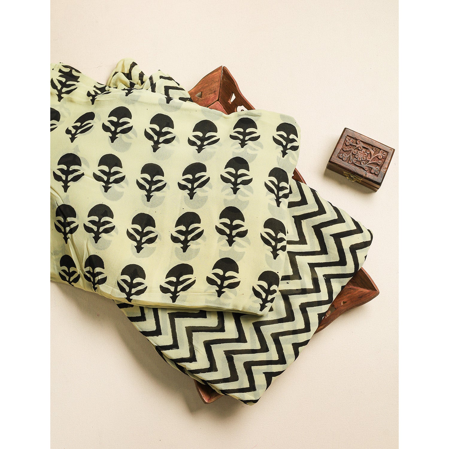 GEORGETTE BLOCK PRINTED FABRICS