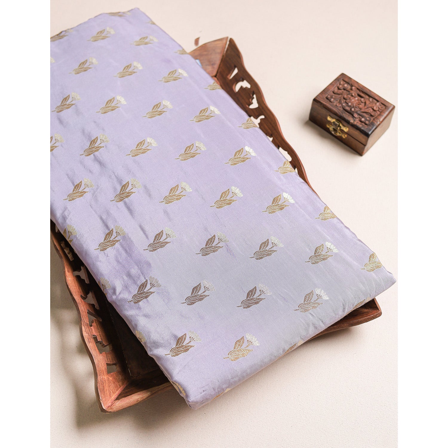 BANARAS BROCADE FABRIC