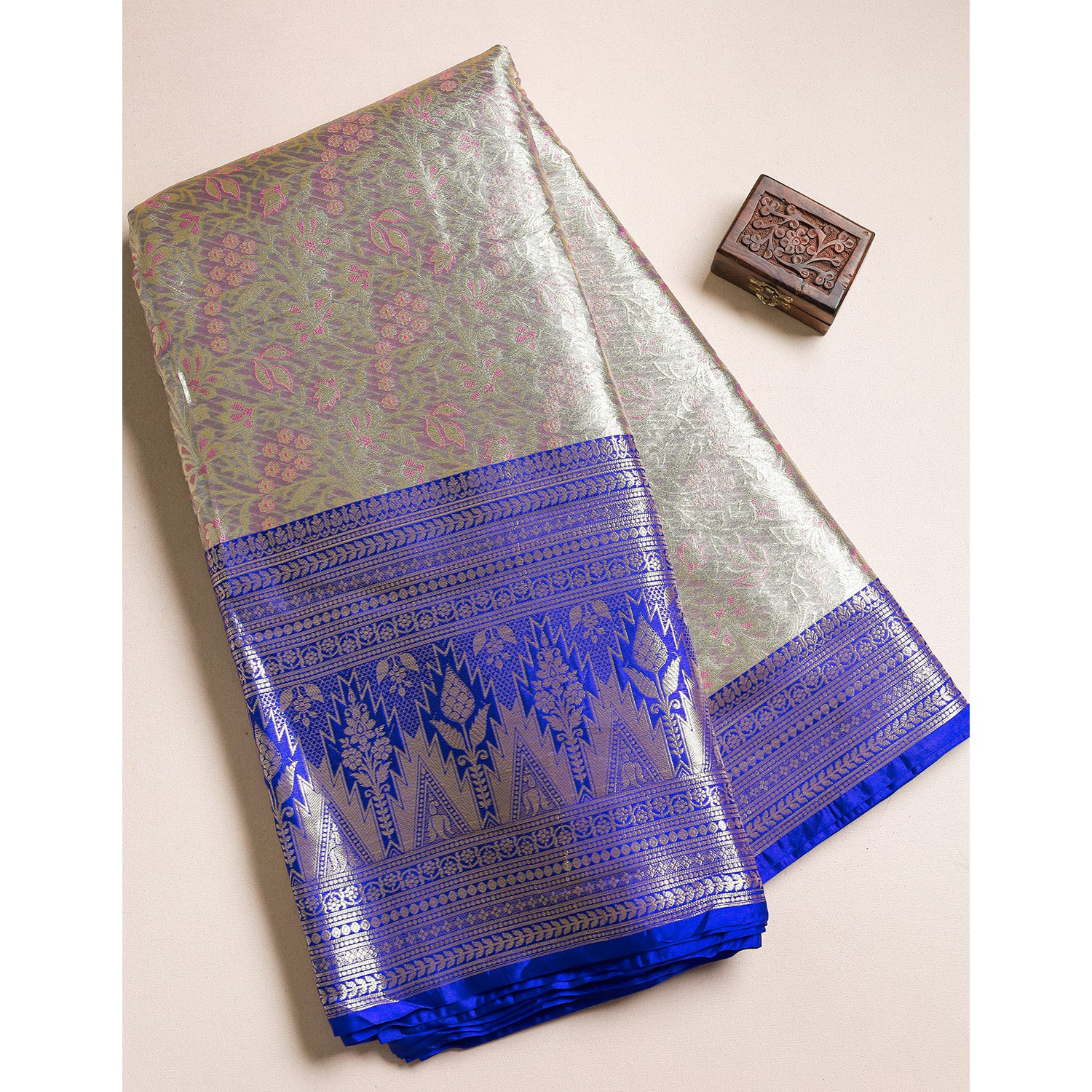 TISSUE SILK BORDER FABRIC