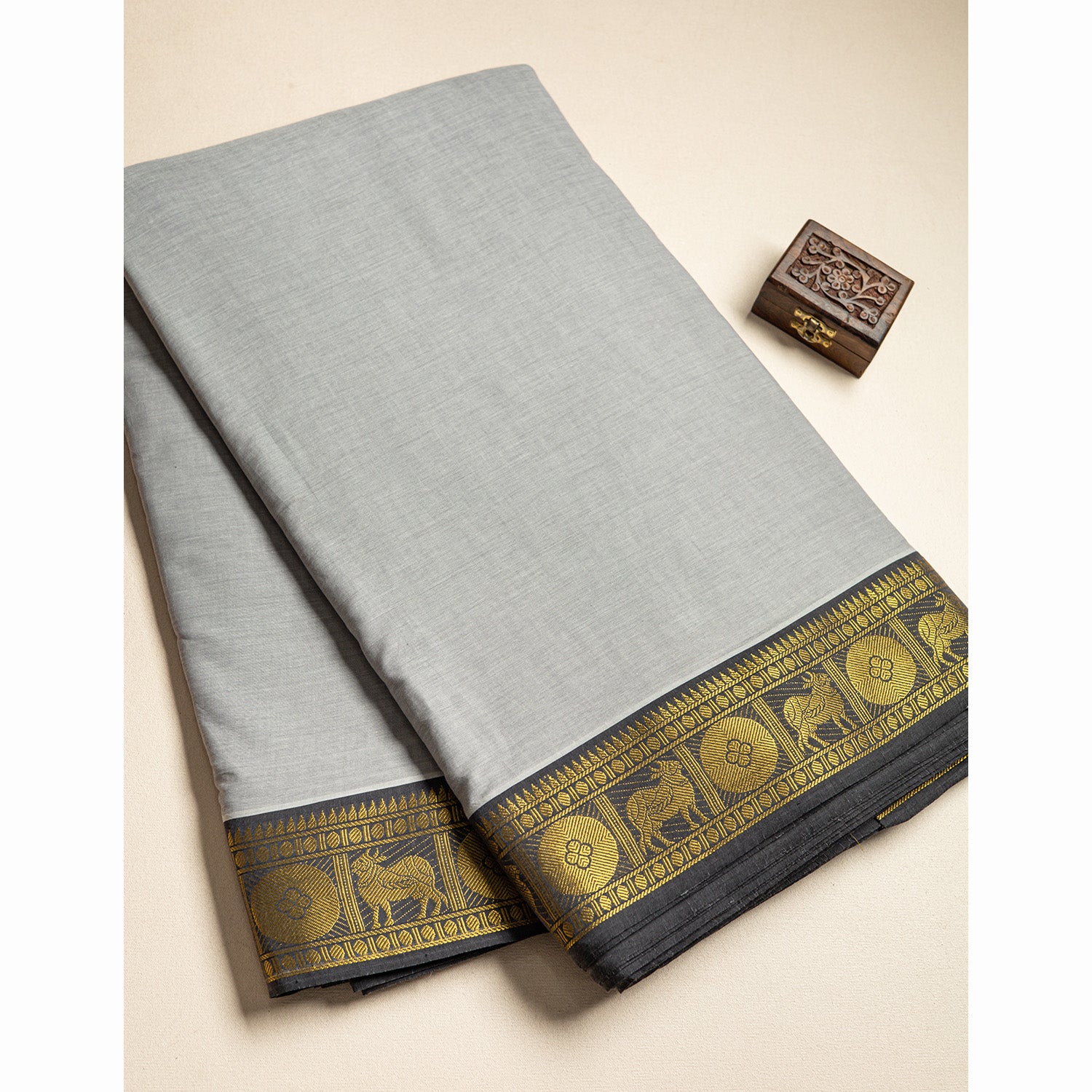 PURE MERCERISED COTTON PICHWAI BORDER FABRIC